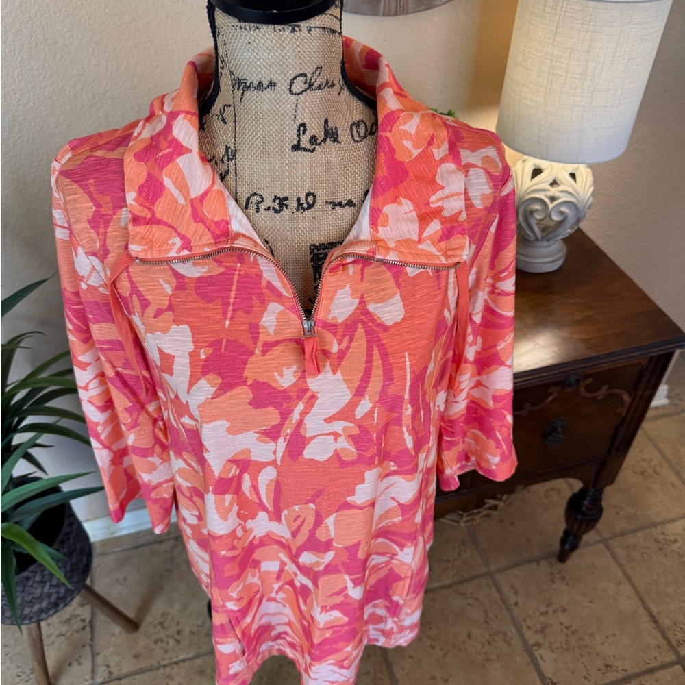 Chico’s Weekends Tropical Floral Pink and Orange Tunic Top - Picture 3 of 16